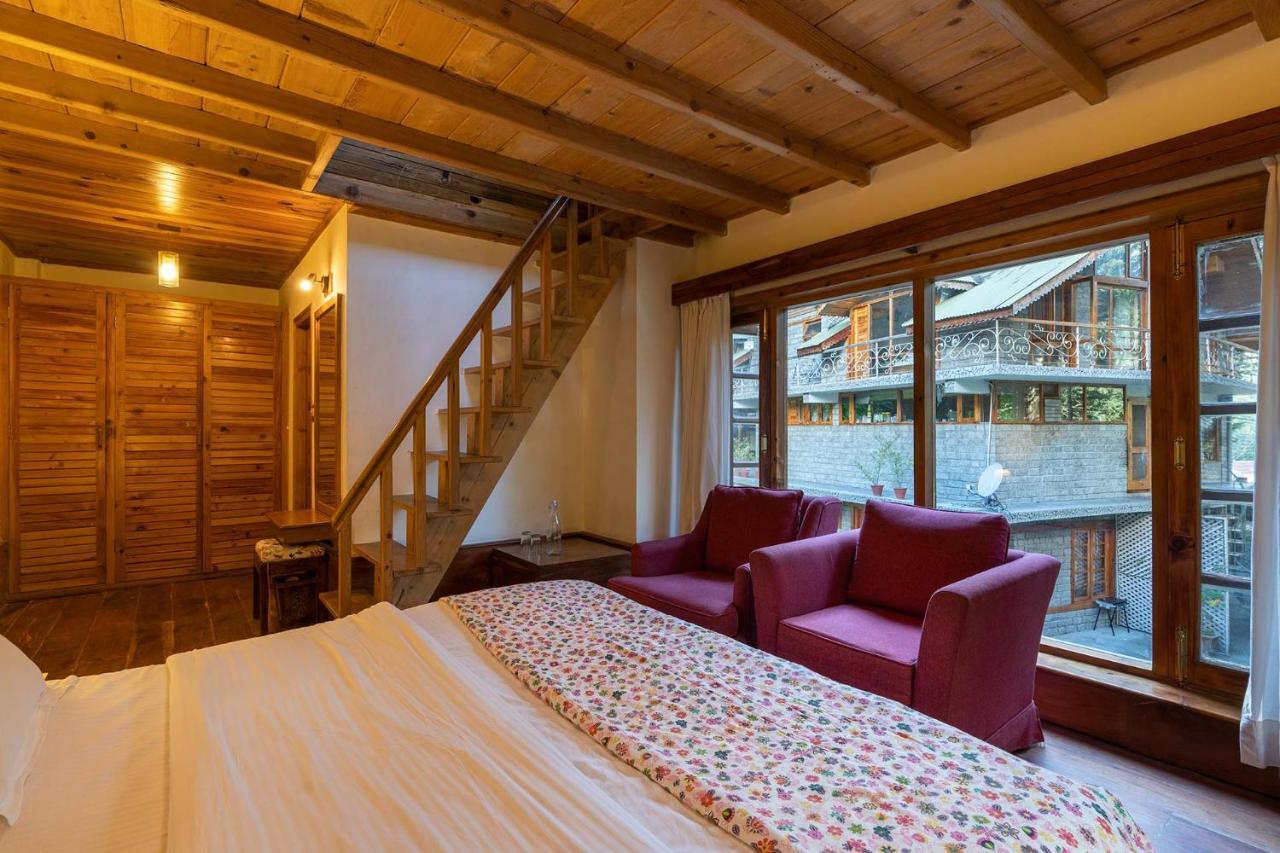 Stayvista At Casa Bella Vista- Mall Road Manāli Екстериор снимка