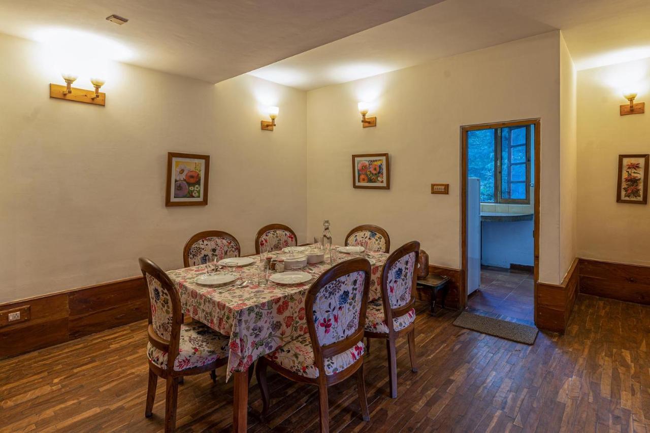 Stayvista At Casa Bella Vista- Mall Road Manāli Екстериор снимка