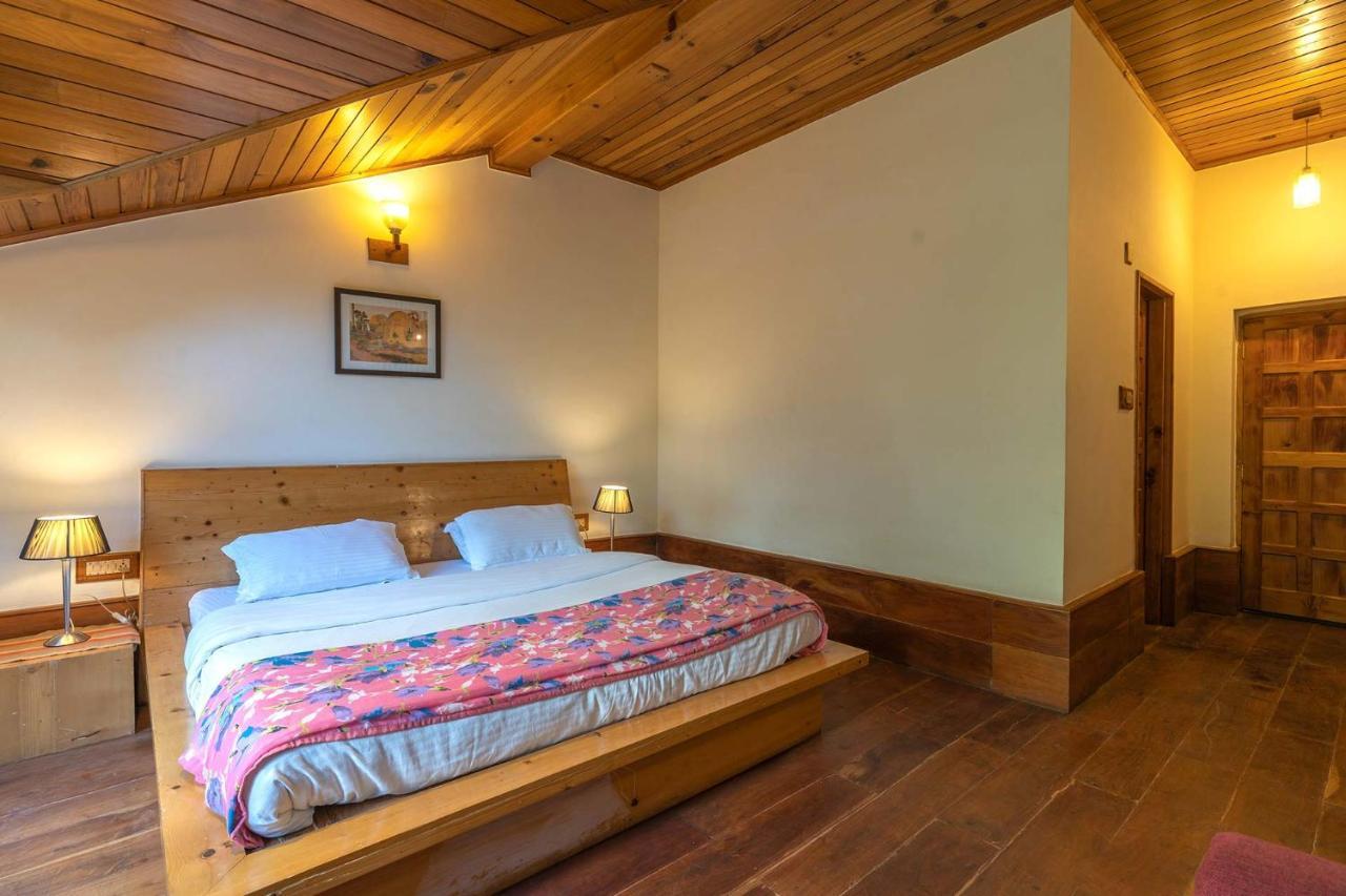 Stayvista At Casa Bella Vista- Mall Road Manāli Екстериор снимка
