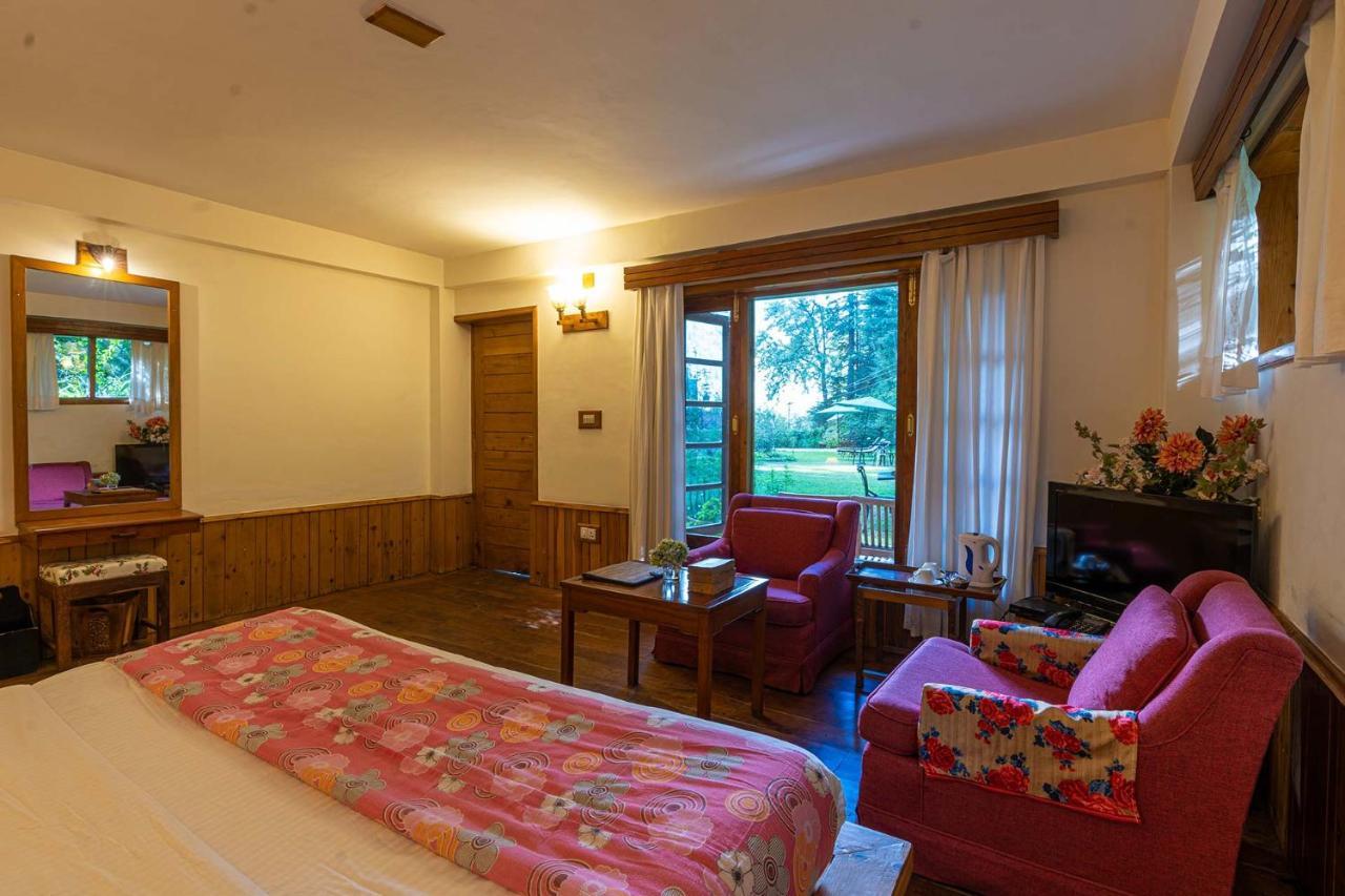 Stayvista At Casa Bella Vista- Mall Road Manāli Екстериор снимка